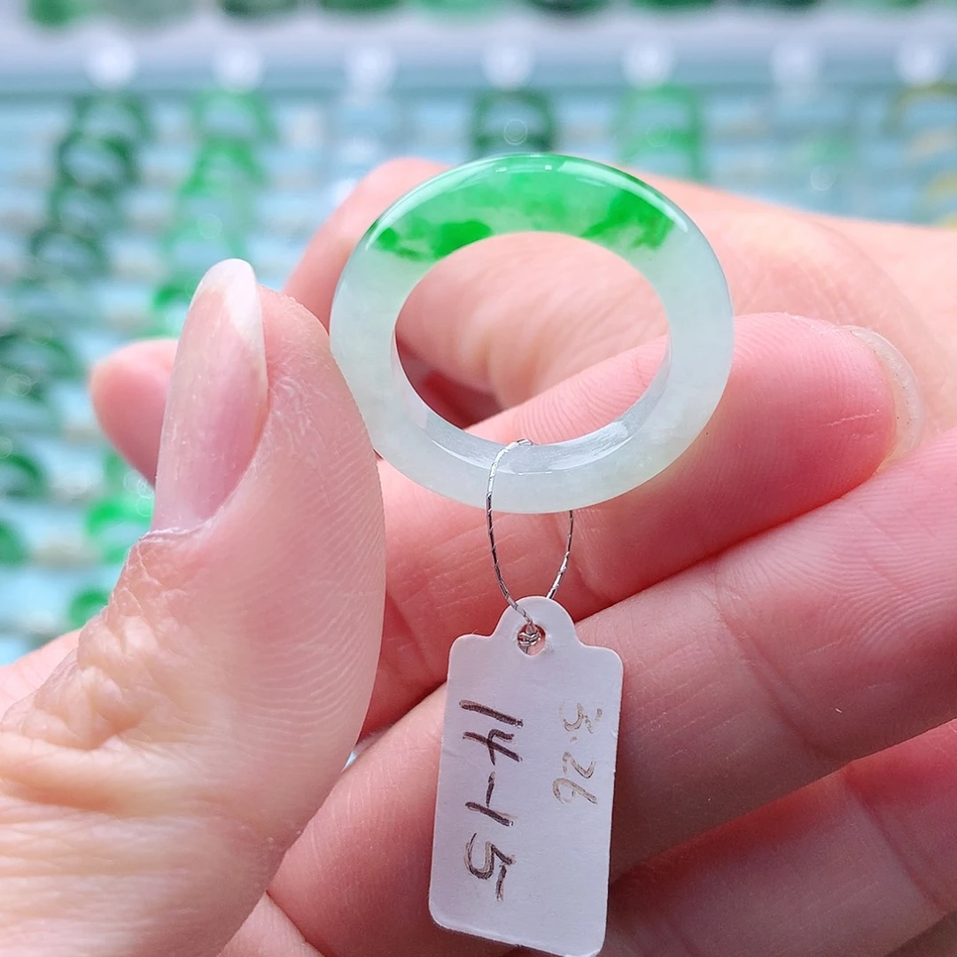 翡翠戒指未镶嵌A货缅甸翡翠