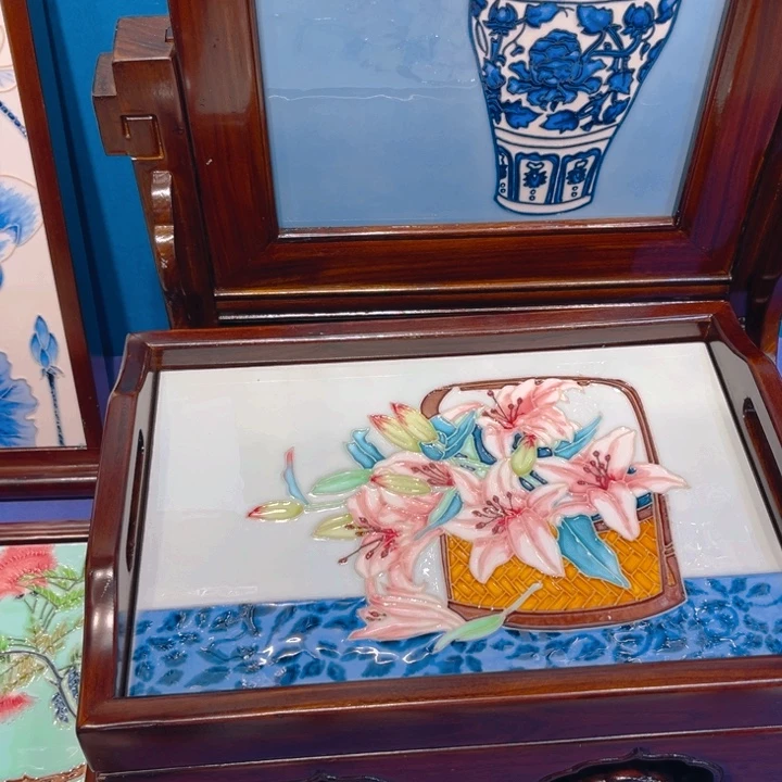 沁***然瓷片瓷板画艺术作品
