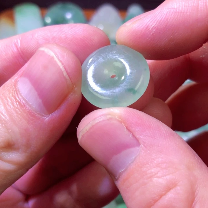 定制翡翠未镶嵌天然a货翡翠