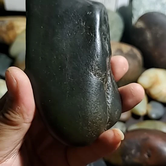 Y***云和田玉（糖玉）未镶嵌挂件