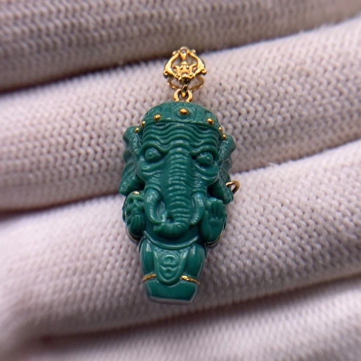 18K金镶嵌绿松石象神AA145