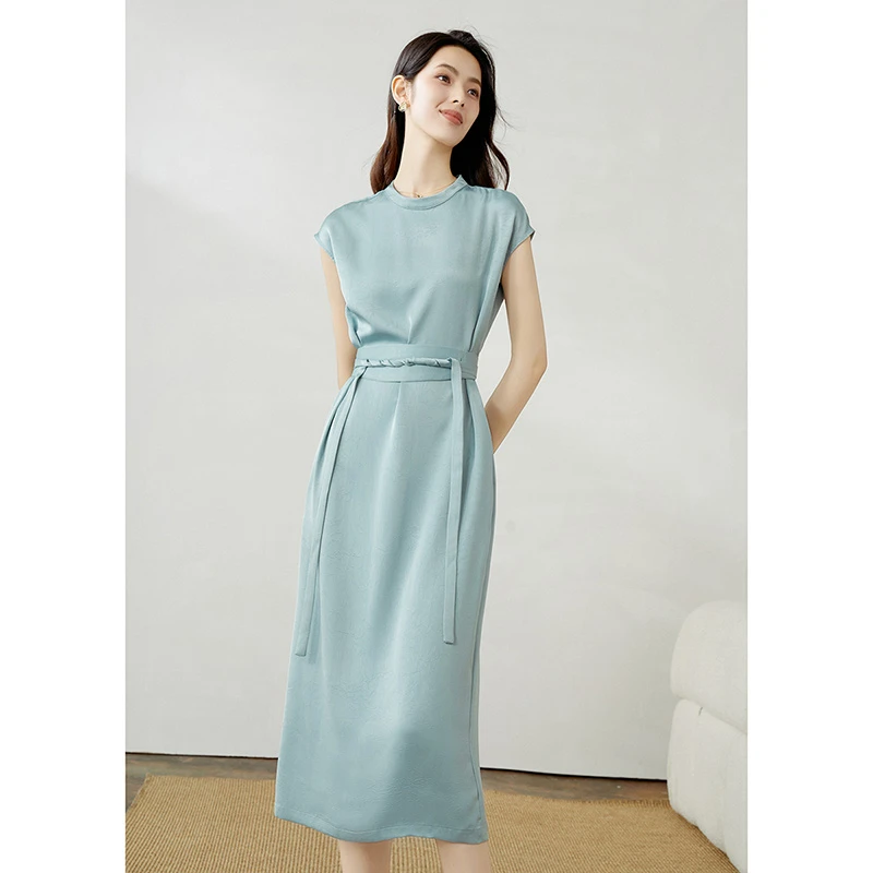 晚白2025夏新款时尚简约气质裙子休闲收腰纯色显瘦连衣裙25040251