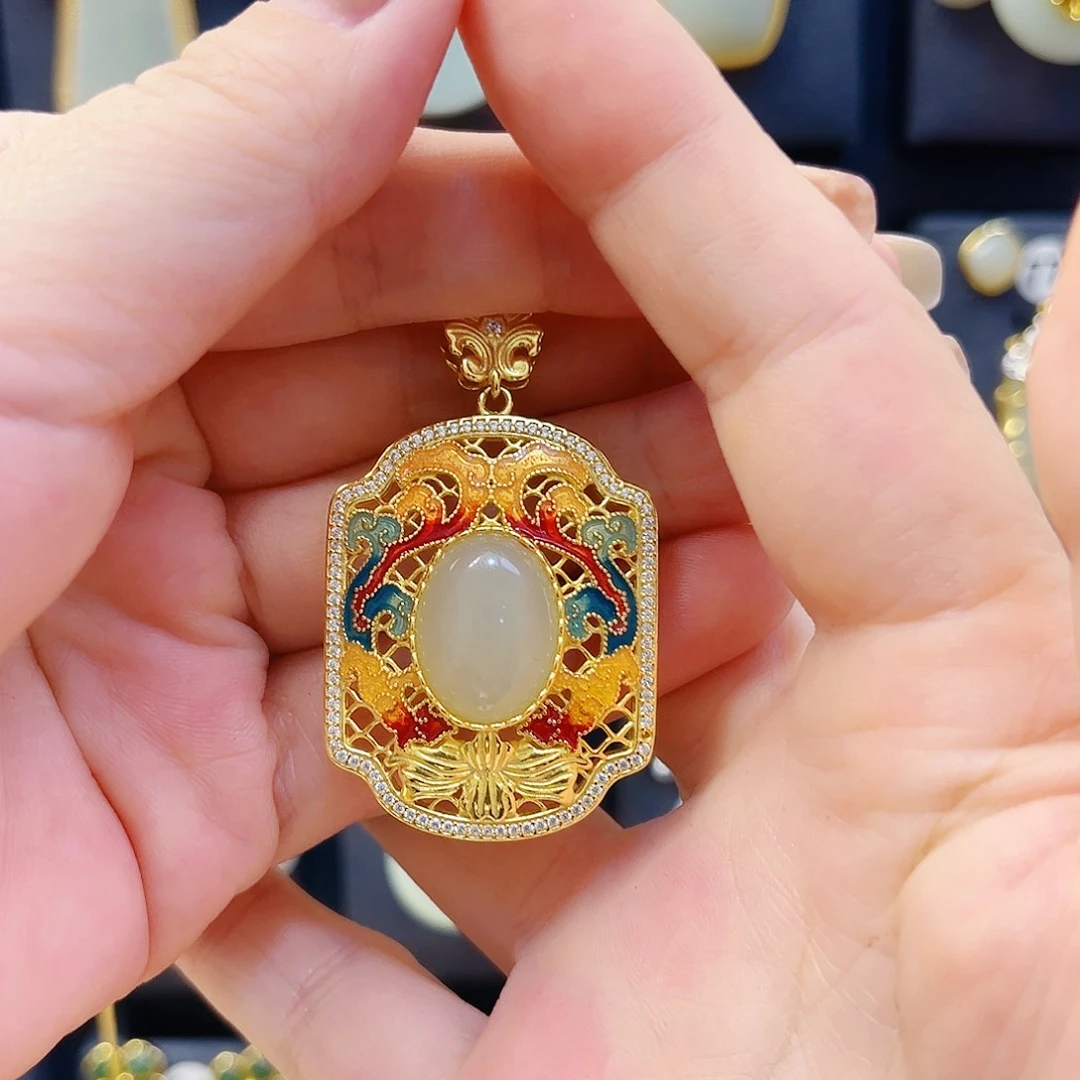 和田玉银S925镀金镶嵌颈饰