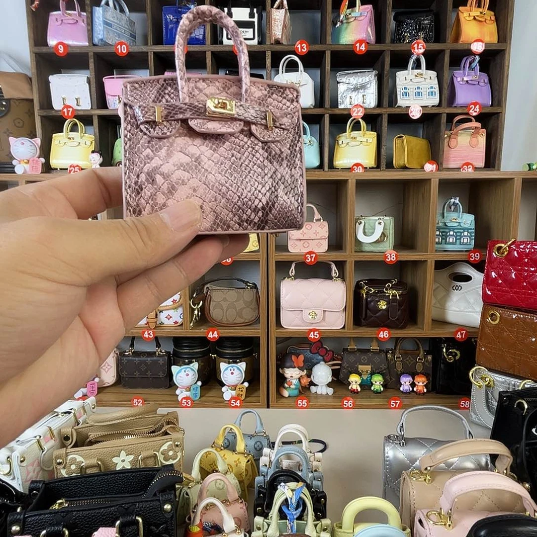 豆****又蛇纹小包挂件宝宝