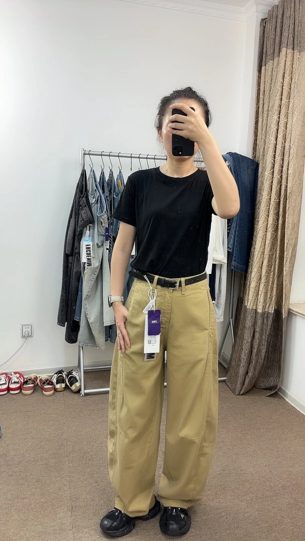 【狗蛋妈】11031卡其色弯刀牛仔裤（到家不合适48小时内务必退回）