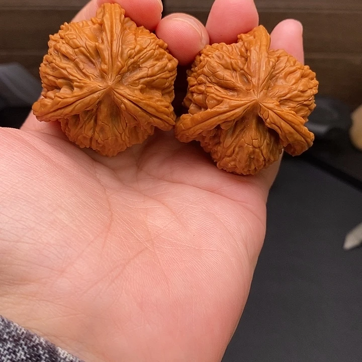 未***来把件文玩核桃白奔