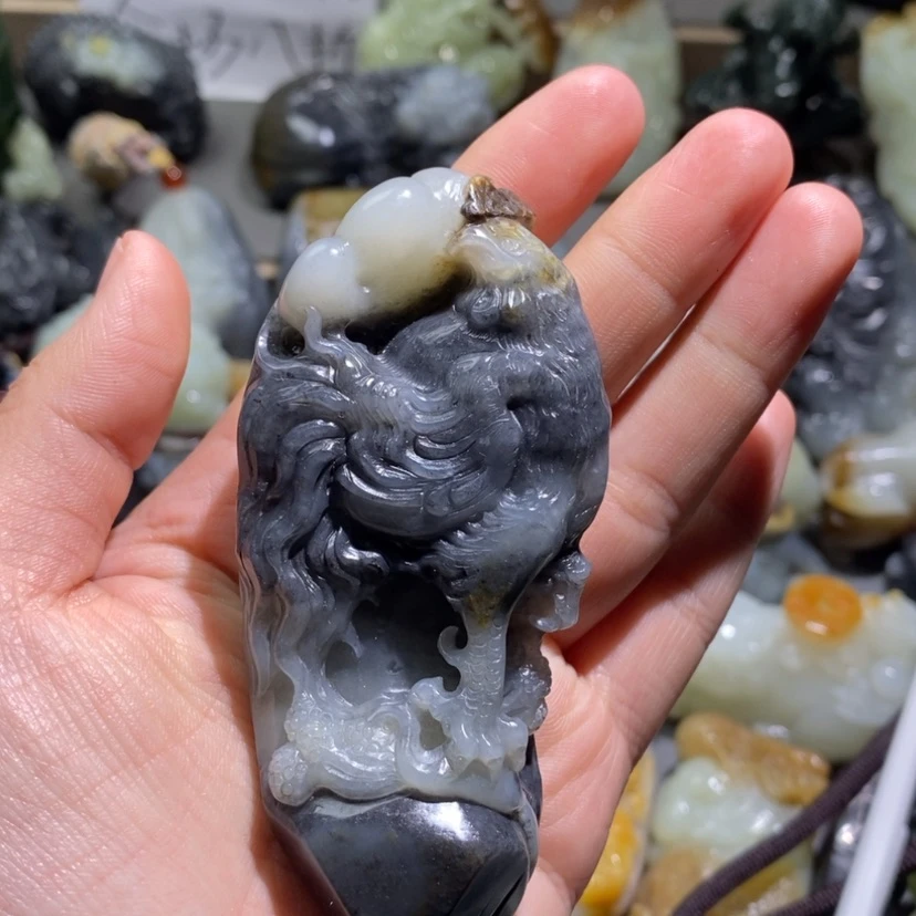 【闪购商品】和田玉把件未镶嵌人****仕