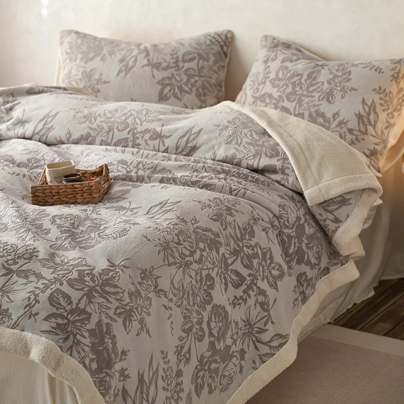 诺漾家纺-冬季加厚保暖立体雕花牛奶绒毛毯加绒单人学生宿舍睡毯