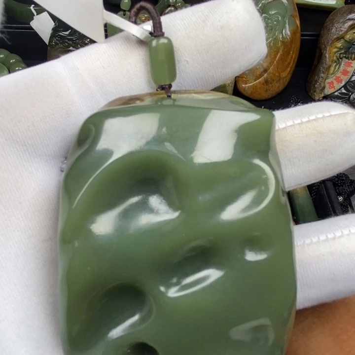 未镶嵌手链岫岩老玉（透闪石质玉）