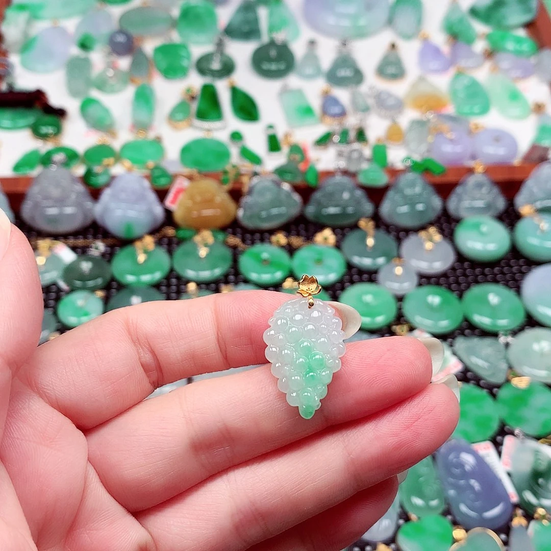 翡翠18K金镶嵌吊坠(不含链)