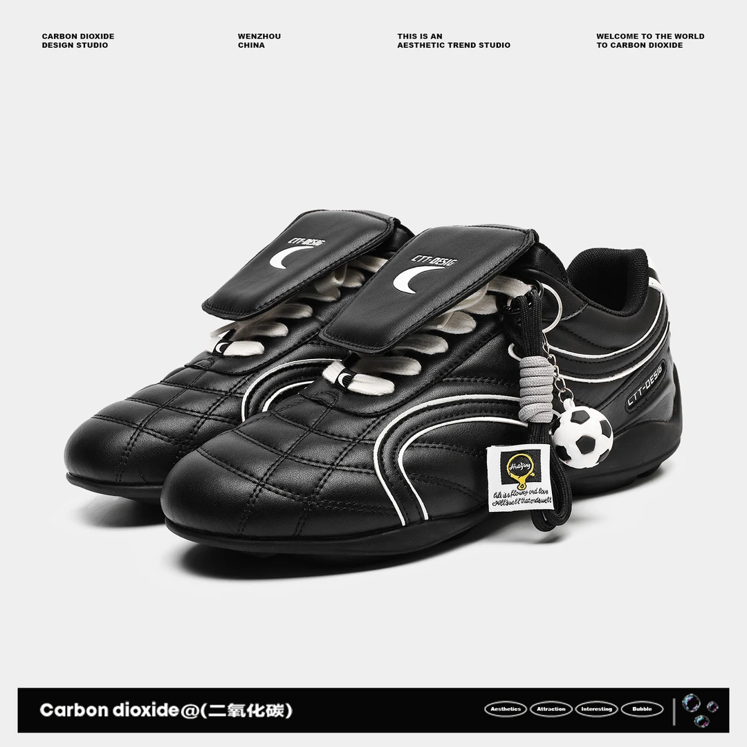 黑色足球鞋秋季新款百搭运动鞋男女款复古赛车鞋休闲赛车情侣鞋子