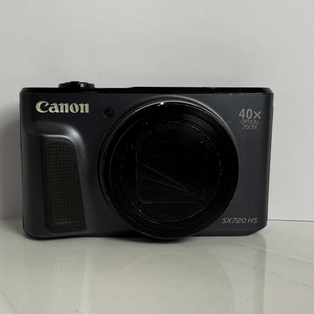 95新 Canon/佳能 sx720 2000万像素 40 倍光学变焦 no退换