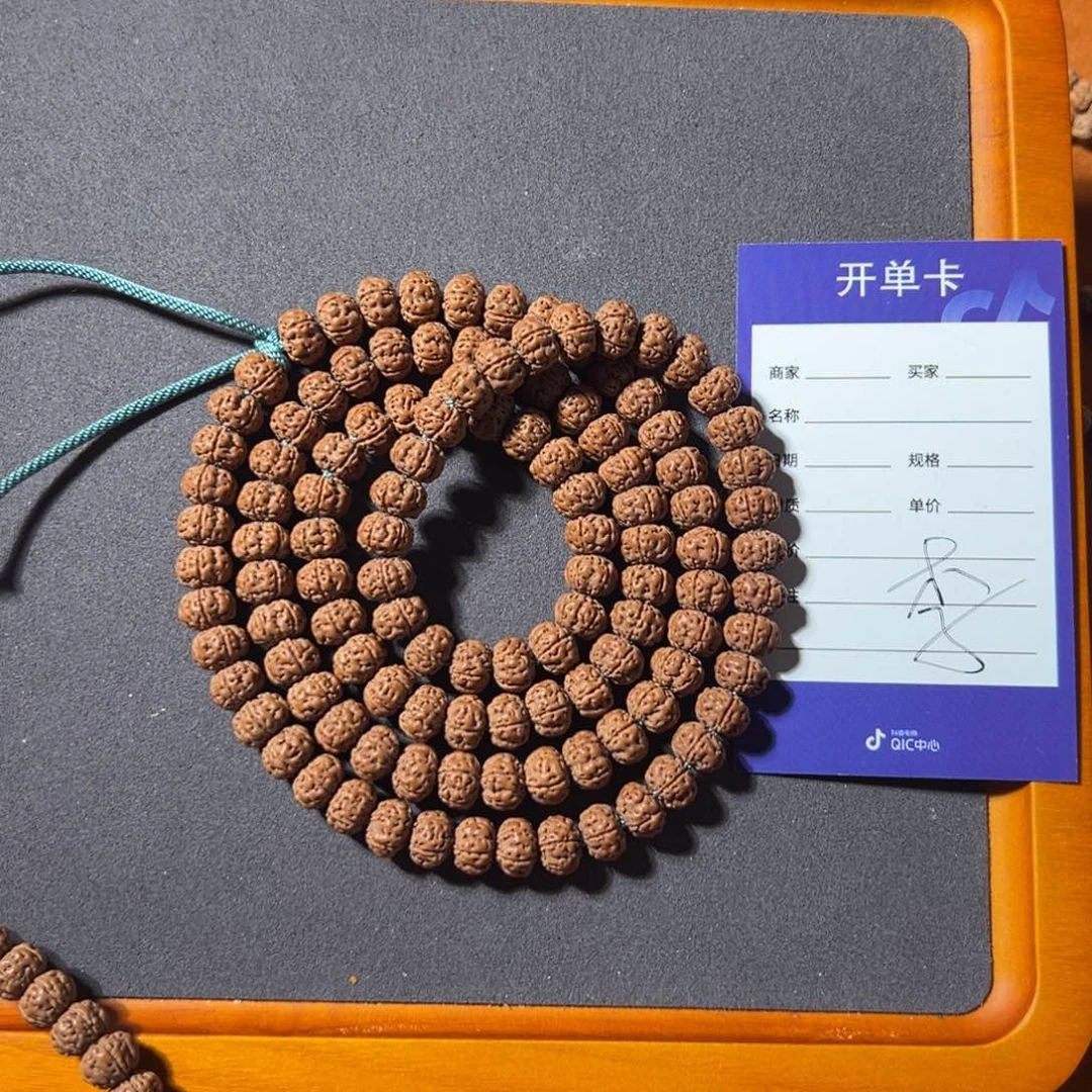 梦***家金刚菩提手串老树王