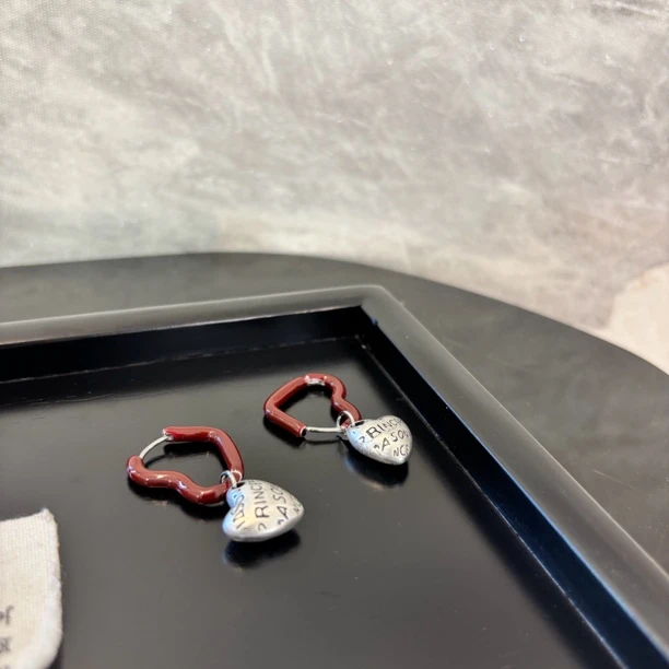 铜合金耳饰 字母爱心耳环EH3342