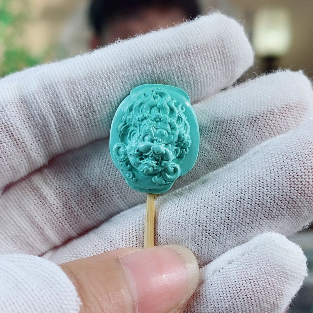未镶嵌绿松石珠宝奇石