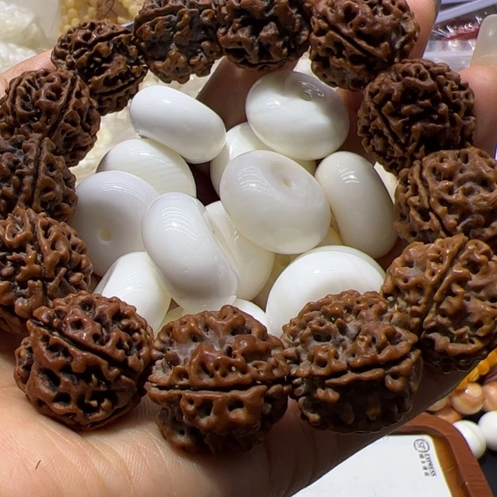 大果紫檀（缅甸花梨）墩子