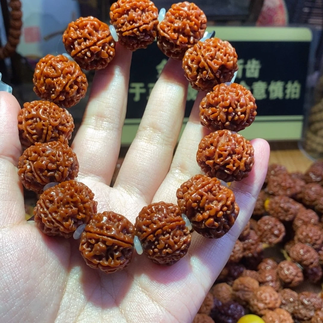 吊坠金刚菩提226原生态玉华