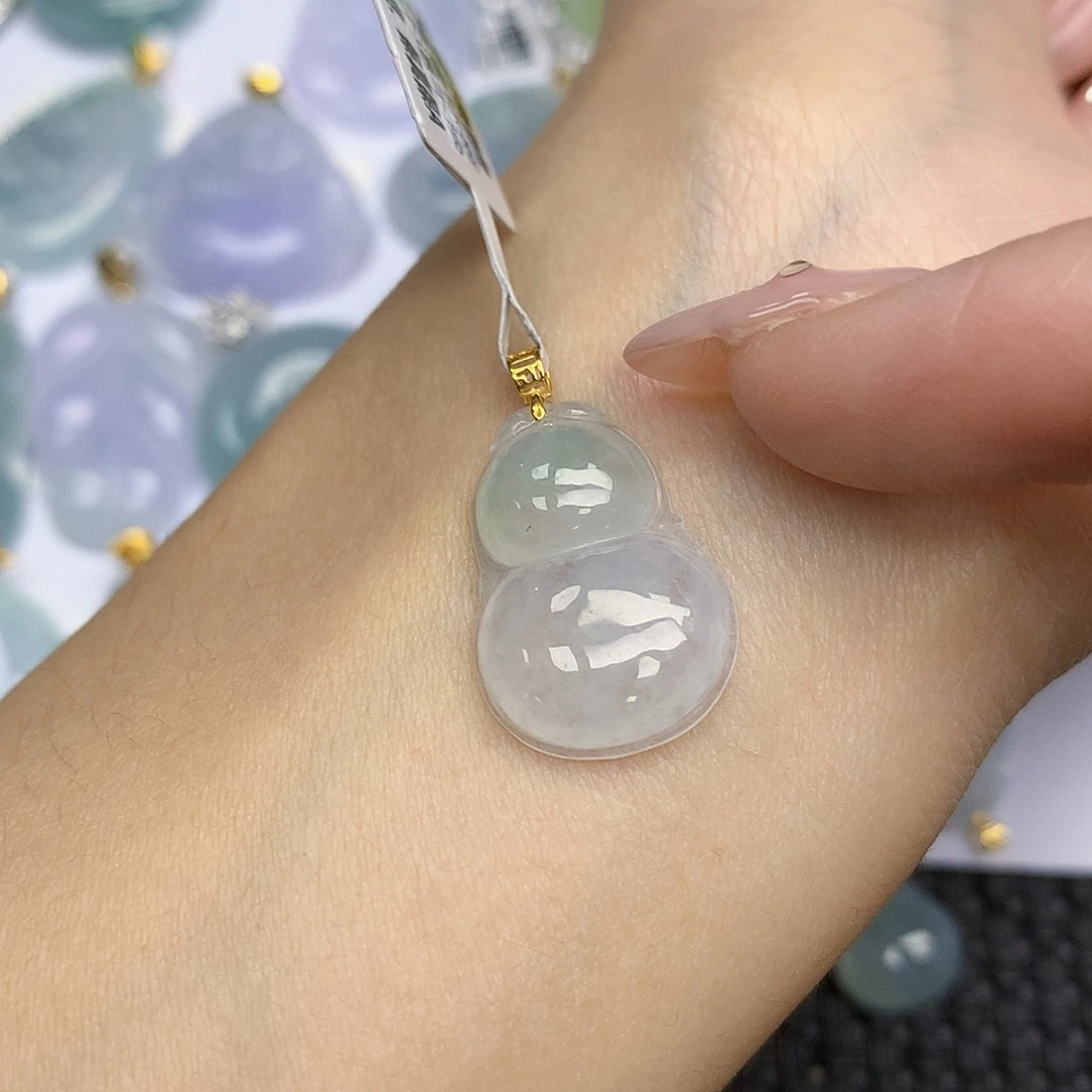 翡翠18K金镶嵌颈饰天然翡翠a货 百元以上9米证书费自理