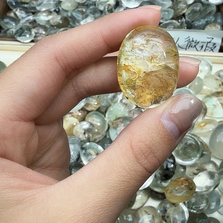 顾***顾珠宝半成品水晶未镶嵌
