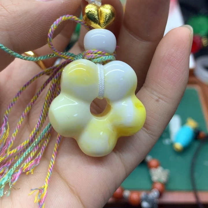 颈饰未镶嵌翡翠吊坠