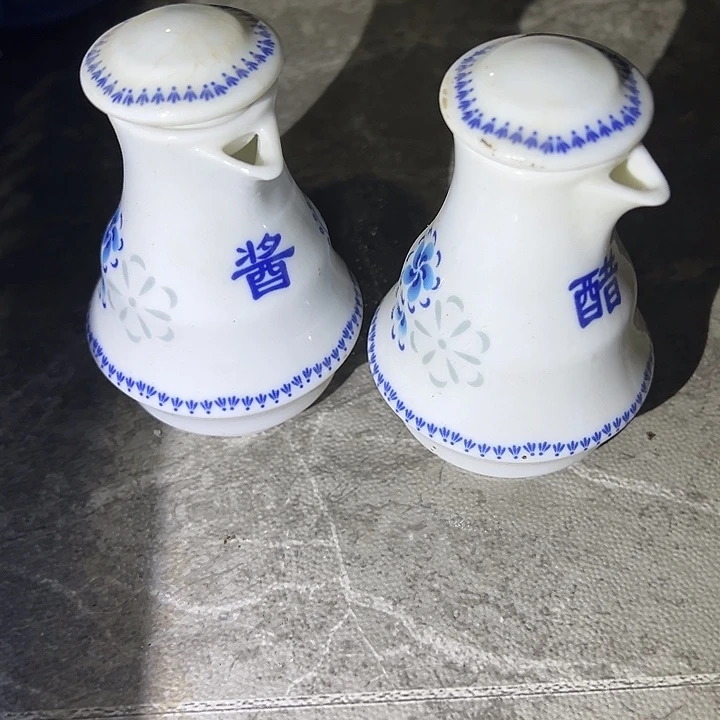 红叶老标酱醋壶一对