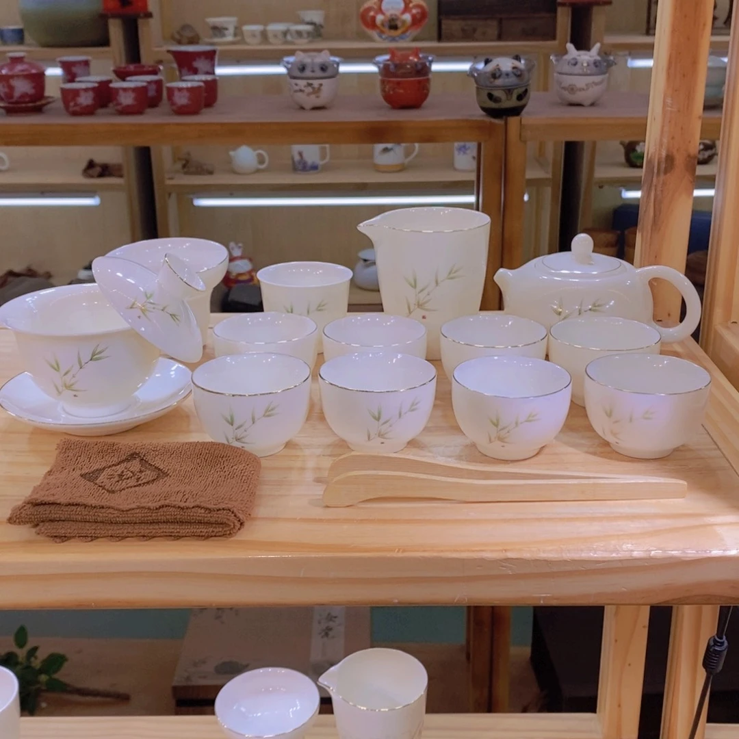 不止中国白羊脂玉瓷