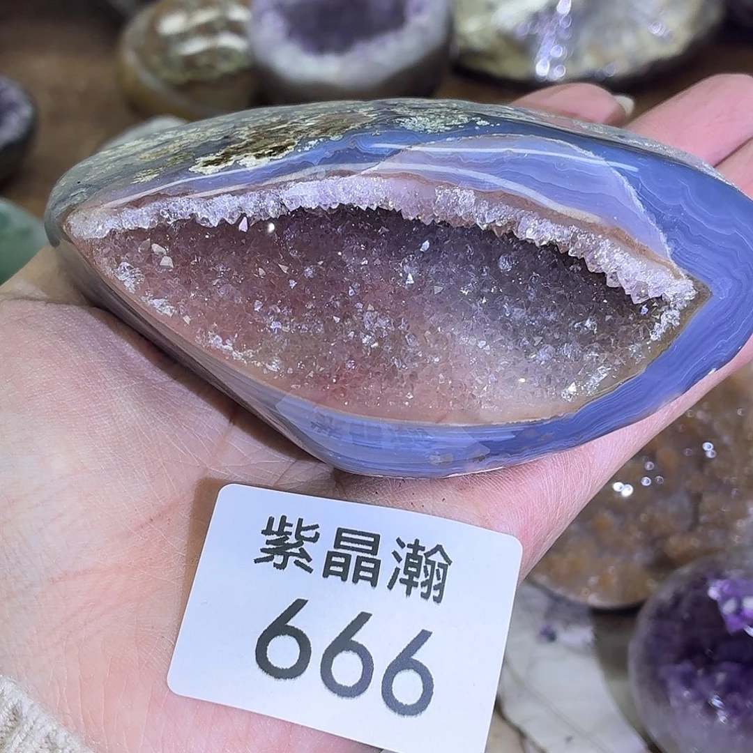 大型摆件（非配饰）未镶嵌水晶