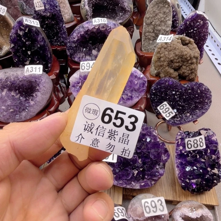 未镶嵌大型摆件（非配饰）水晶