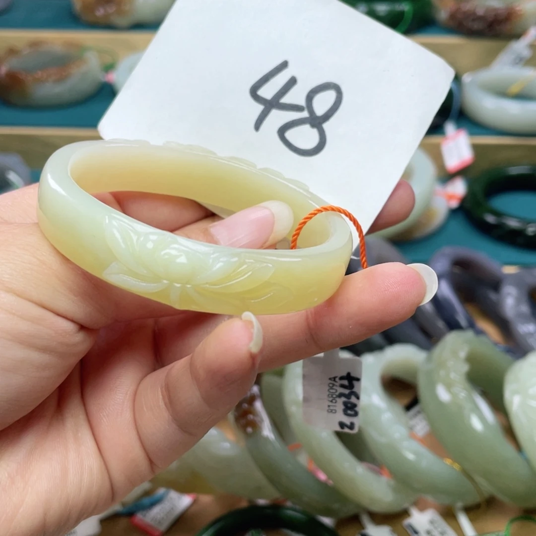 未镶嵌手镯和田玉圈口55