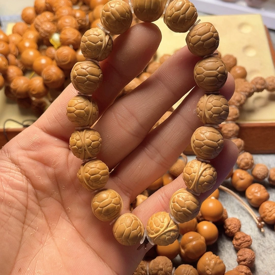 猴头核桃雕刻富甲天下