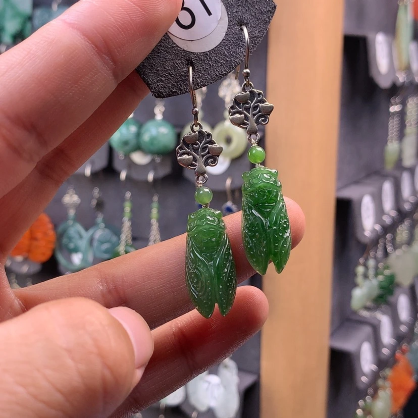 【闪购商品】和田玉耳饰银S925镶嵌蝶*花