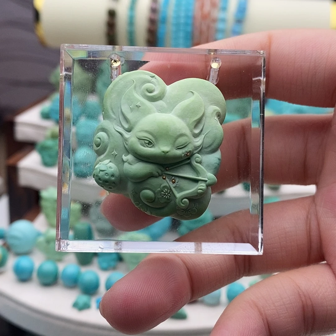 绿松石未镶嵌饰品