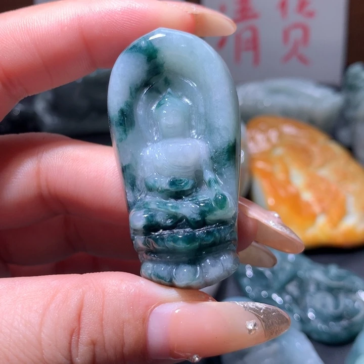 翡翠未镶嵌颈饰保真天然A货翡翠