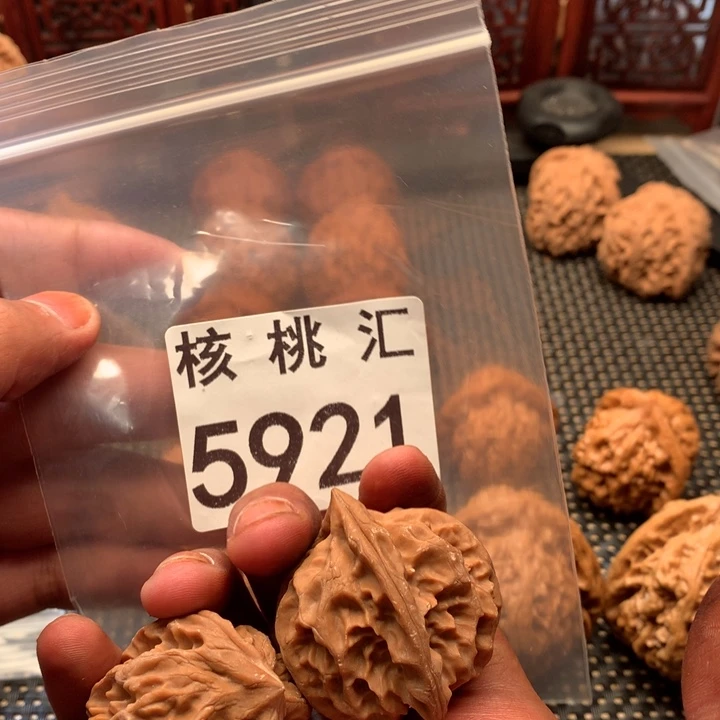 吊坠文玩核桃大龙