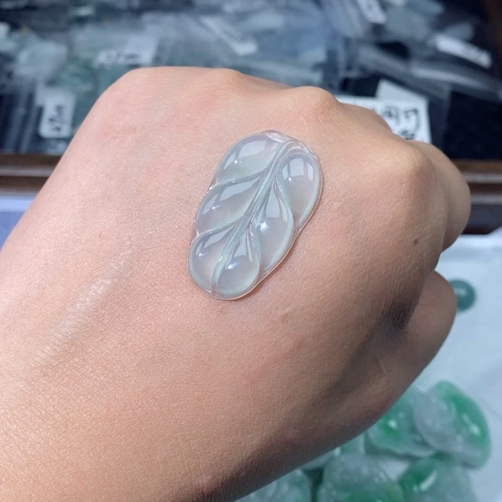 颈饰未镶嵌翡翠天然缅甸翡翠A货