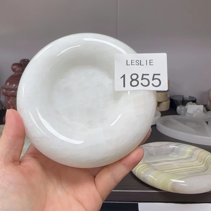 L。1855。       福利。