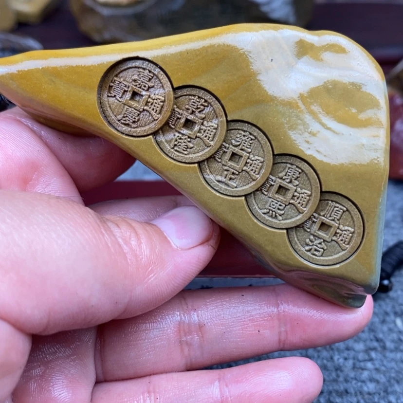 【闪购商品】原石雕刻手把件