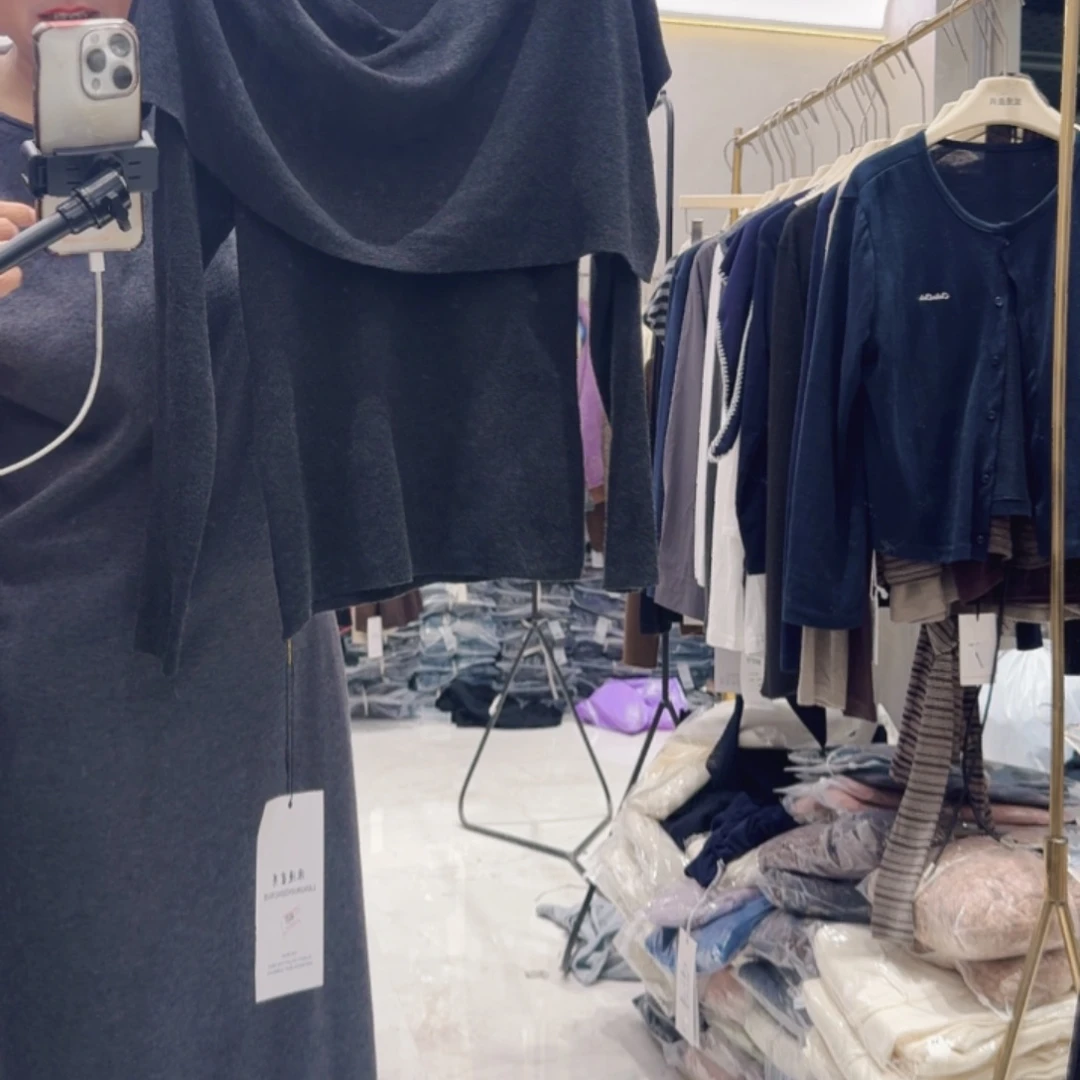 两件套针织衫140斤之内