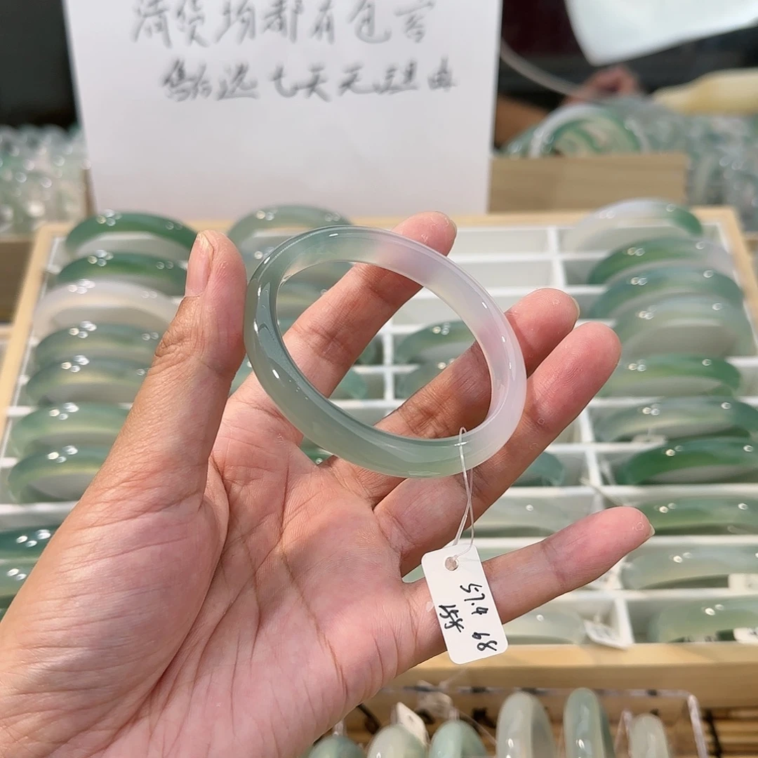 手镯玛瑙/玉髓未镶嵌圈口57.4