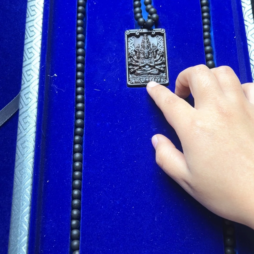 滴血莲花菩提吊坠