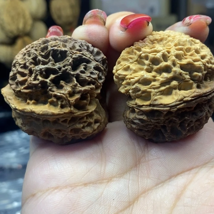 文玩核桃吊坠55七彩烈火