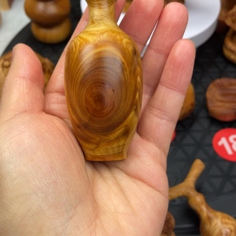 【闪购商品】柏木（崖柏）正宗太行陈化黑油花瓶微瑕有油裂