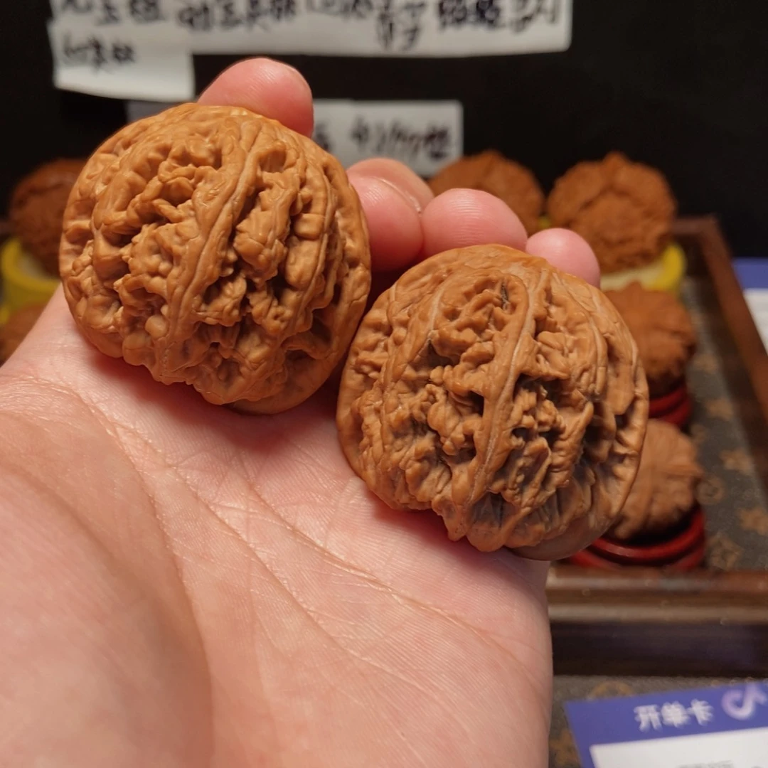 吊坠文玩核桃我****.粗筋6686