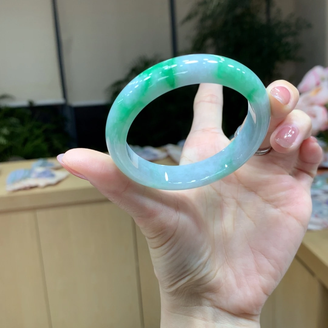 未镶嵌手镯翡翠不退不换