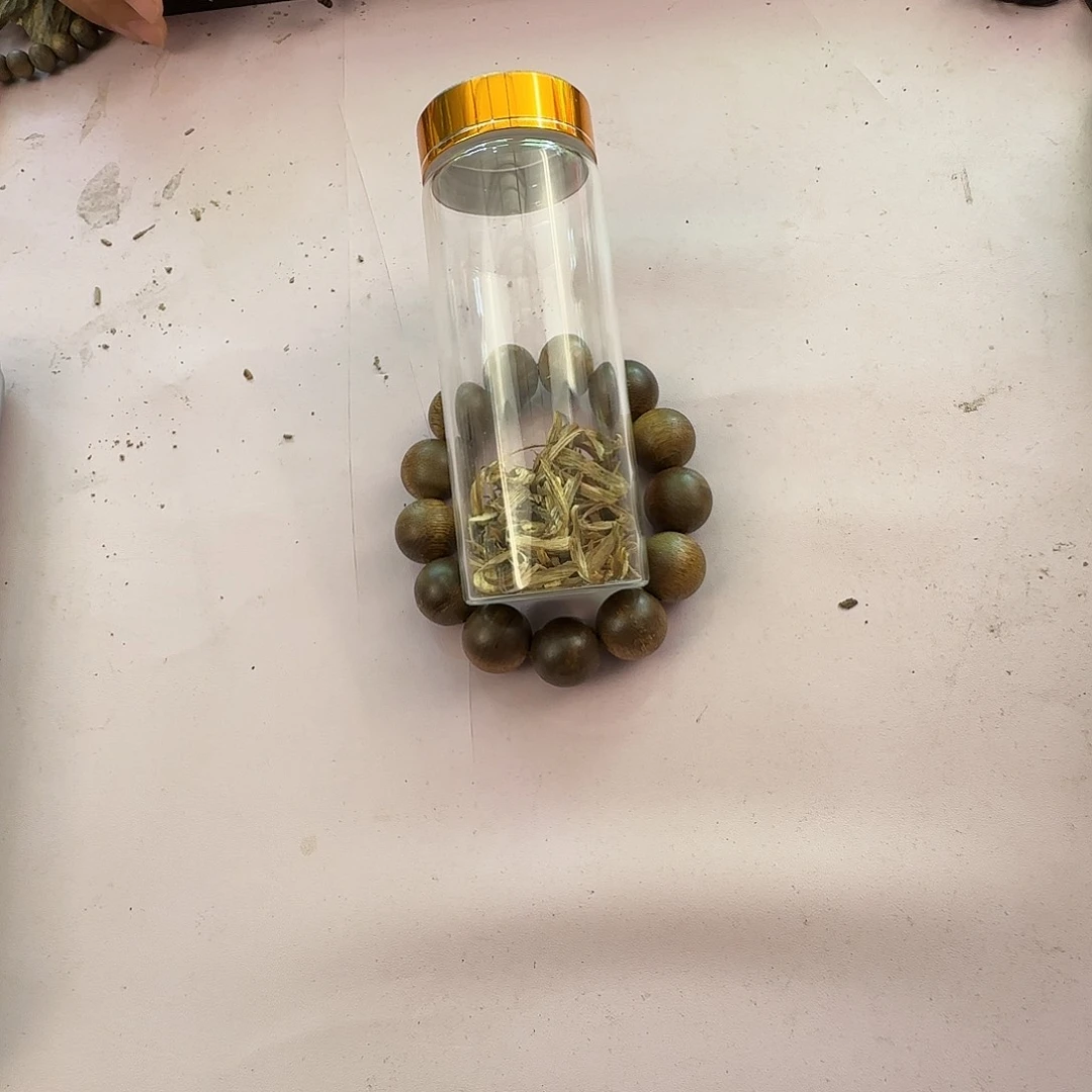 沉香碎屑沉香白奇1.8 单圈圆珠多样性发一