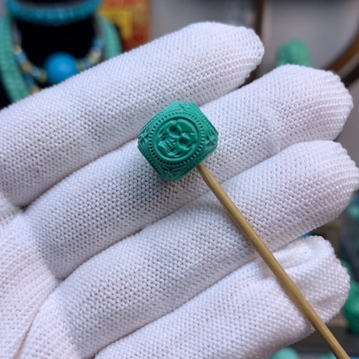 湖北高瓷骷髅头六方卡13