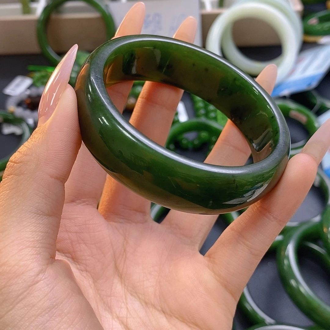 逝***年和田玉未镶嵌手链