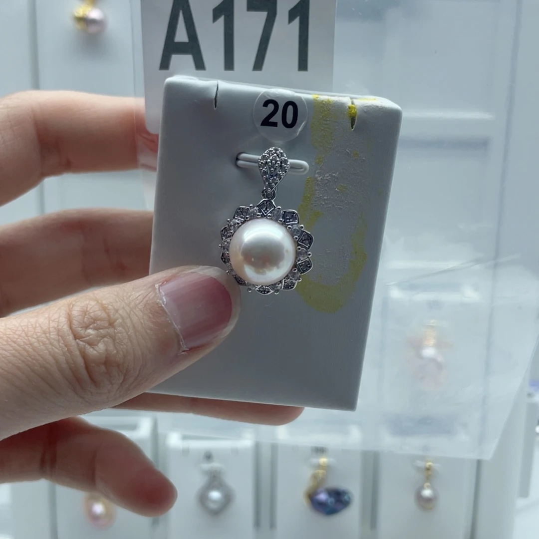 合金淡水珍珠颈饰