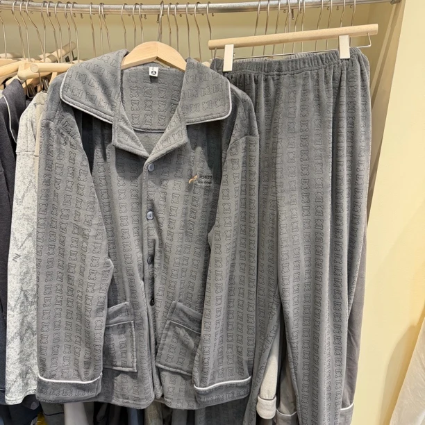 男士秋冬加厚保暖法兰绒宽松睡衣套装外穿家居服
