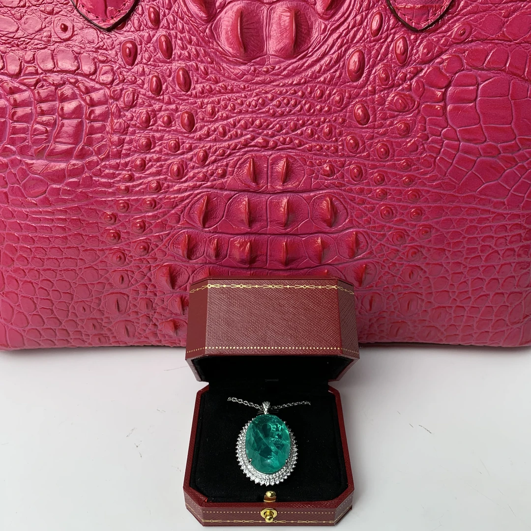 4239【LIANBANGH.K】 精致高级项链